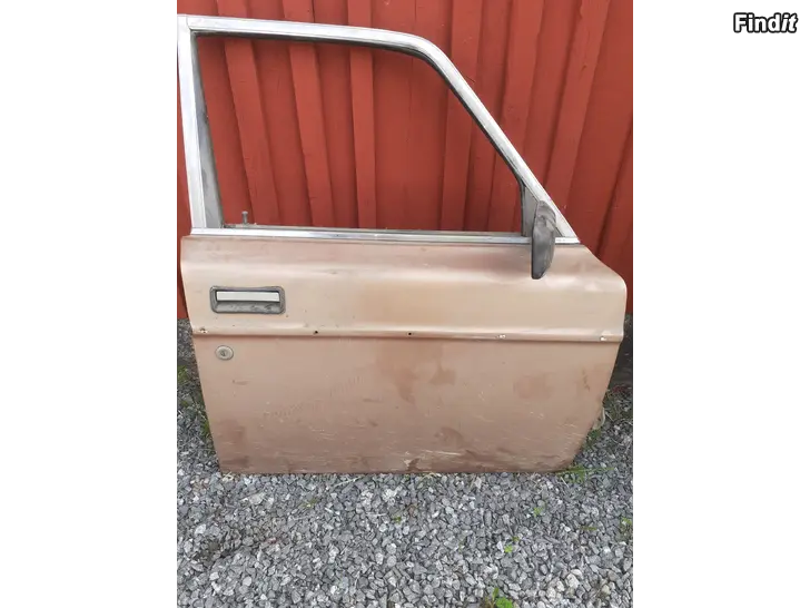 Myydään Volvo 240 ovi
