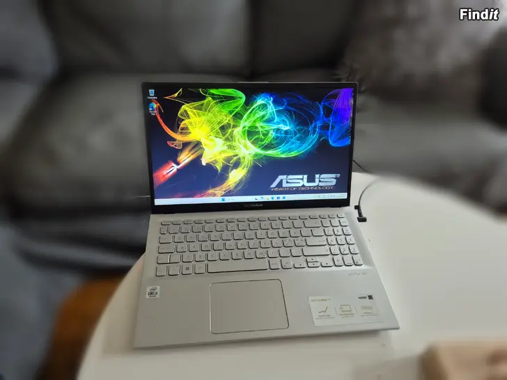 Säljes Asus vivobook 15 tum