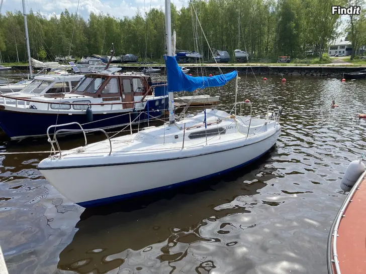 Säljes Segelbåt