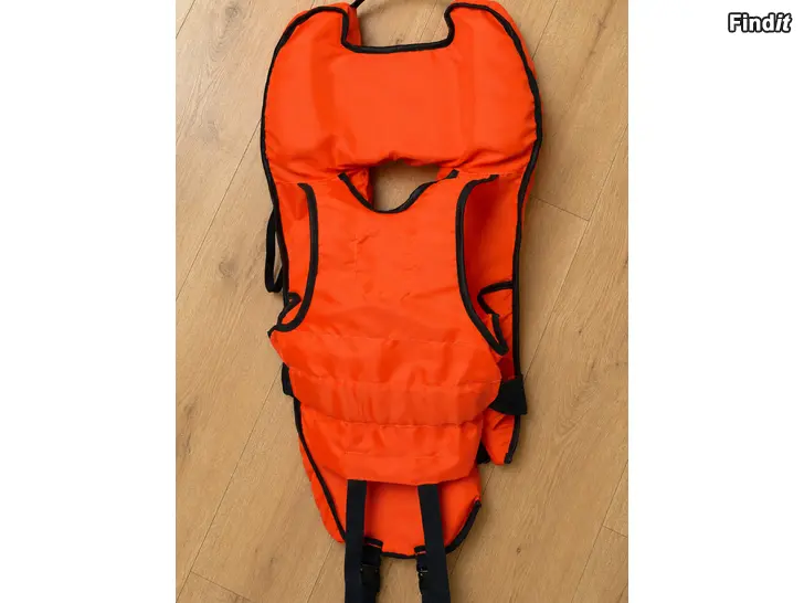 Myydään Helly Hansen JR Safe+ lasten pelastusliivi 2035 kg