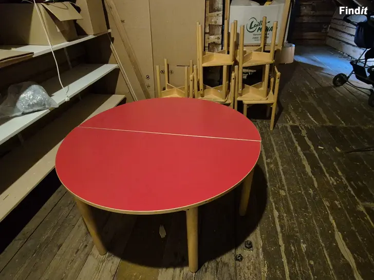 Säljes Bord för barn