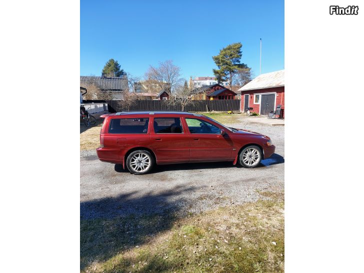 Säljes Volvo V70 T5