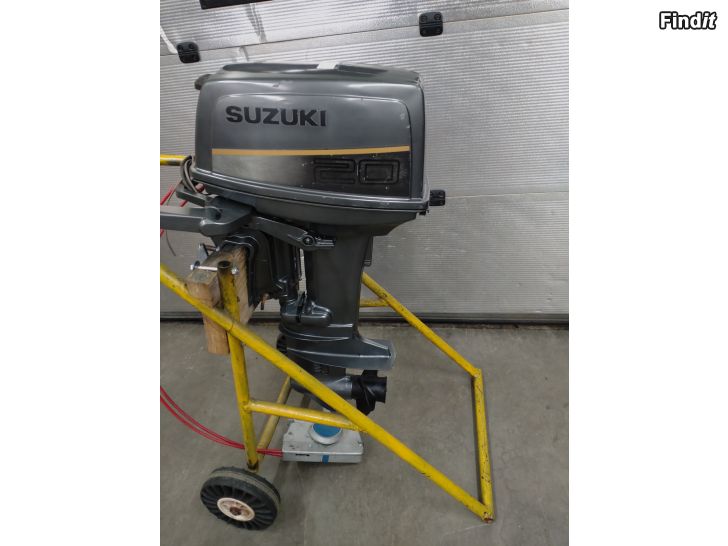 Myydään Suzuki 25 hk
