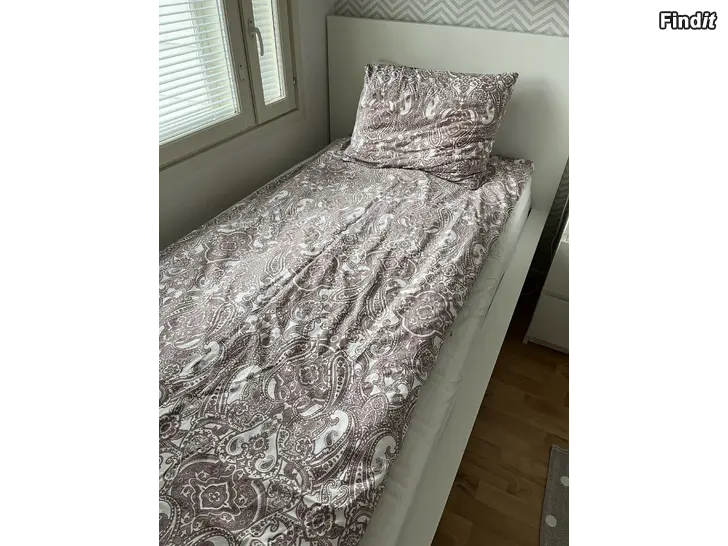 Säljes Säng 90cm