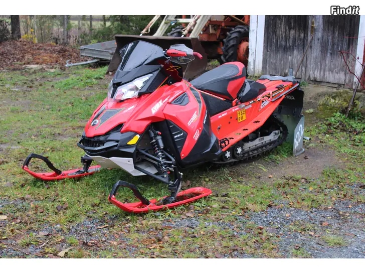 Myydään Lynx Rave RE 600