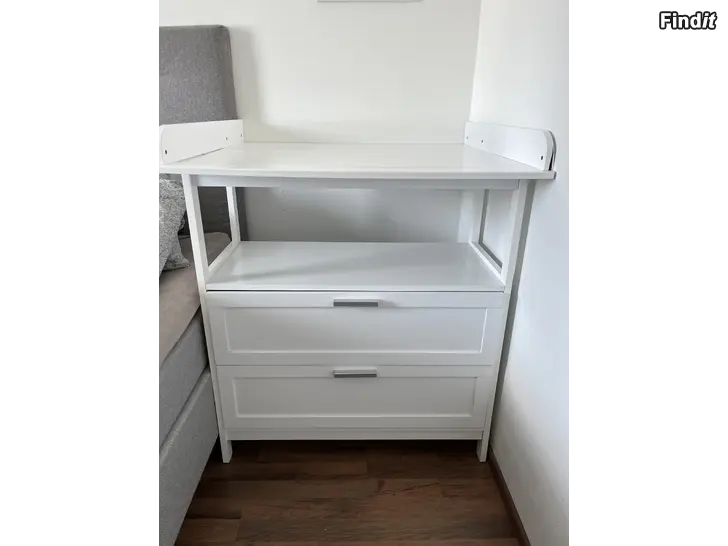 Säljes Skötbord