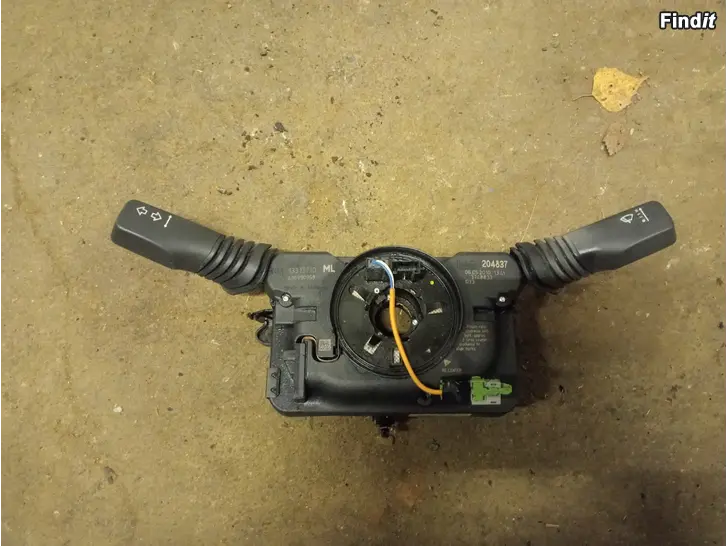 Myydään Opel Astra 2010 monitoimivipukeskus 13313710