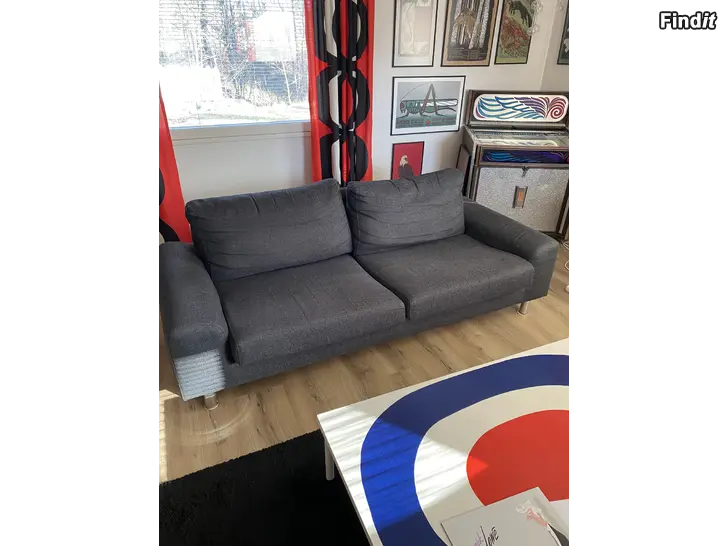 Myydään Sohva/soffan