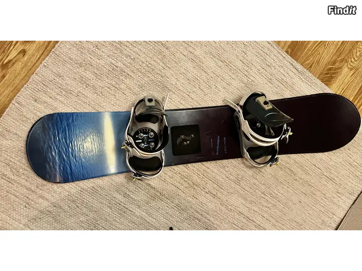 Säljes Snowboard 141 cm