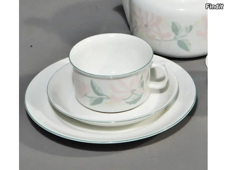 Köpes Gustavsberg Caprifolium Vintage Porslin - Set med tekopp, tefat och assiett