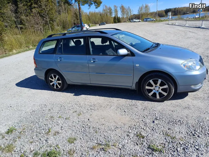 Säljes Toyota Corolla 1,6 2002