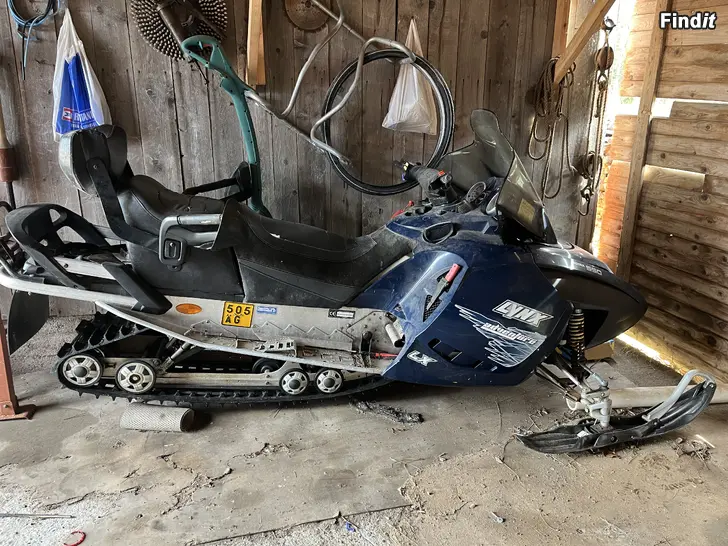 Säljes Snöskoter