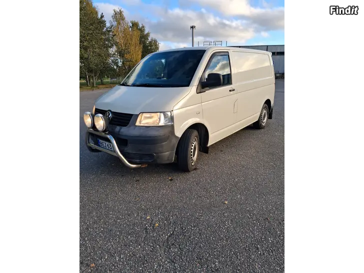 Myydään Wolksvagen Transporter