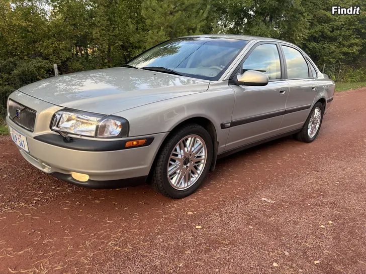 Säljes Volvo S80 endast 67780km