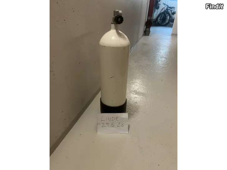 Säljes BtS 10L Terässäiliö / 300bar