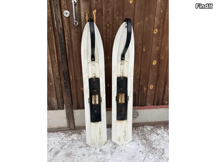 Säljes SLP Powderpro skidor