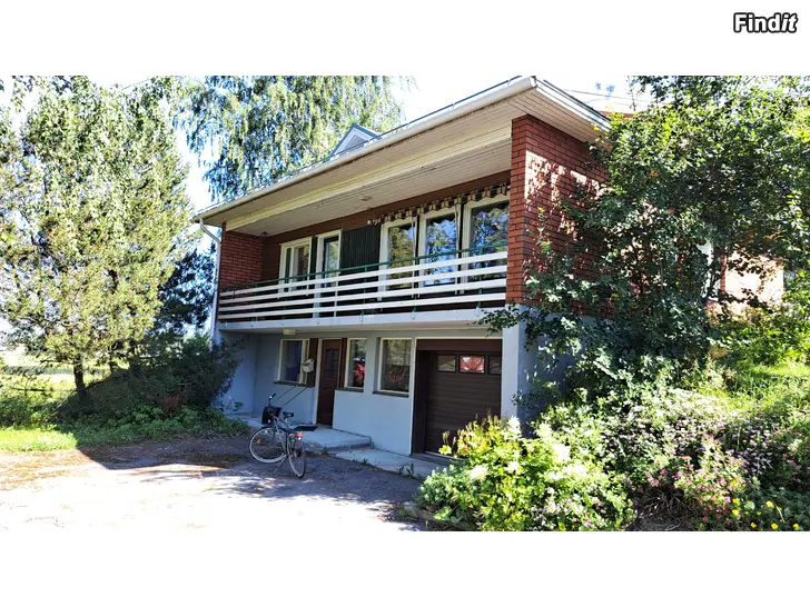 Säljes EGNAHEMSHUS, FURUBERGSVÄGEN 2, RÖKIÖ, VÖRÅ