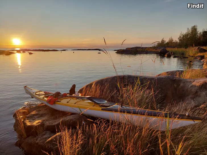 Säljes Kajaker, Kanoter och SUP-brädor