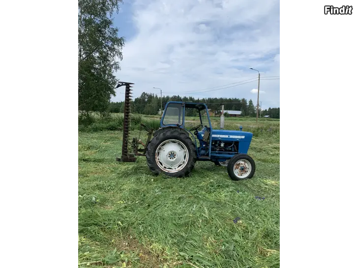 Säljes Ford 3000 -70