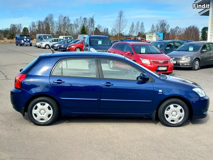 Myydään Toyota Corolla 1.4 VVT-i Bensa AC 5-ov.VÄHÄN AJETTU