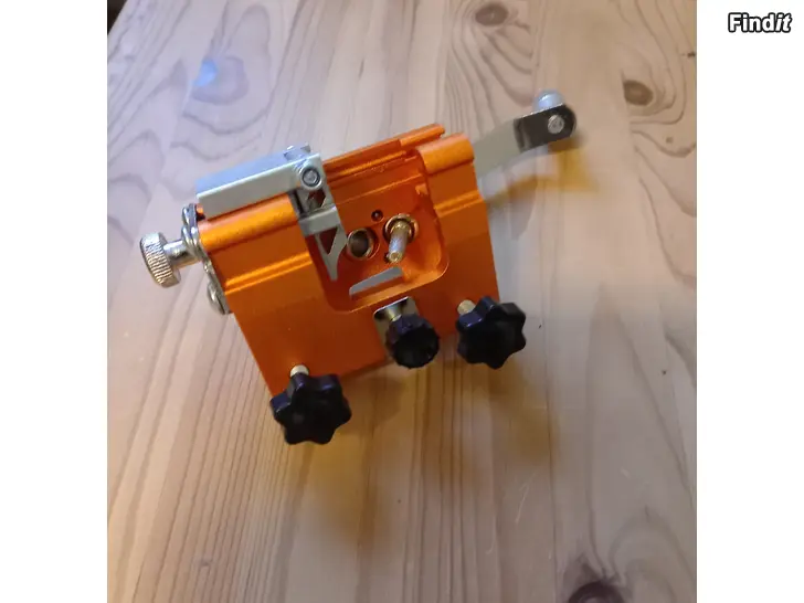 Myydään Moottorisahan teräketjun terotin