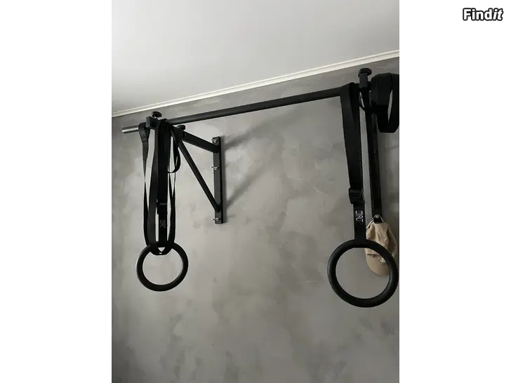 Myydään Gymnastikringar  pull up bar system