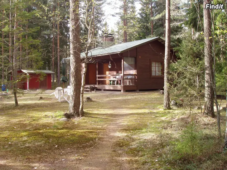 Vuokrataan KESÄMÖKKI 52m2 TARVASJOELLA  KALUSTETTU ETELÄRINNE tontilla