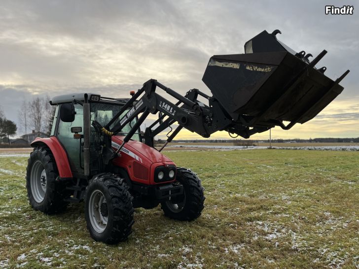 Myydään Massey Ferguson 5455 Dyna-4