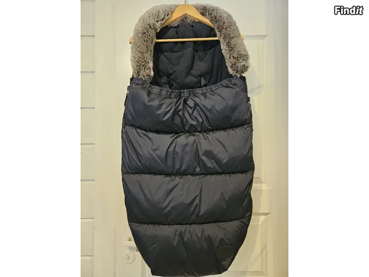 Säljes Petite Chérie åkpåse, svart