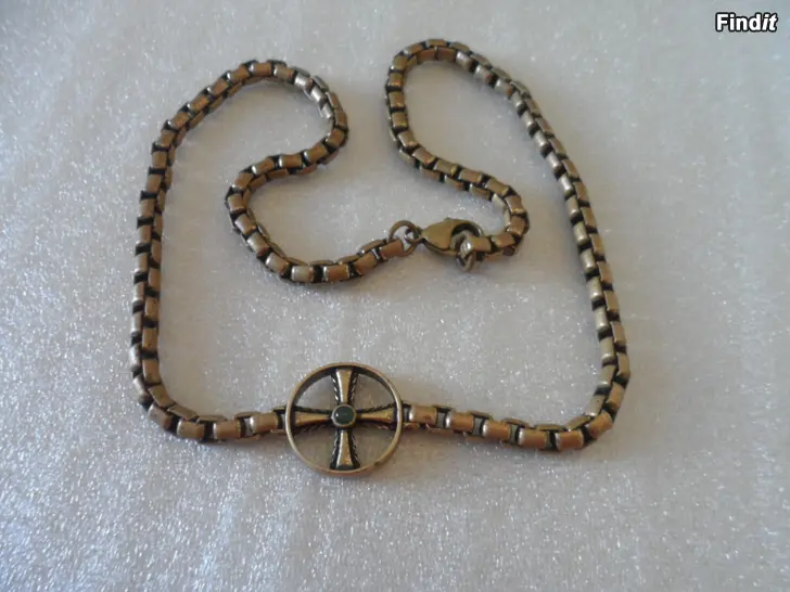 Myydään Kalevala Väinö kehäristi kaulakoru 51,5 cm