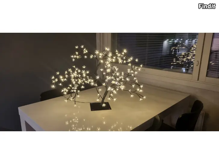 Myydään LED-valo kirsikkapuu