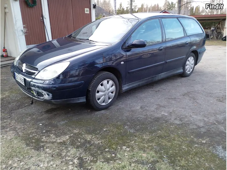 Säljes Citroën c5 1.7 bensa 2001