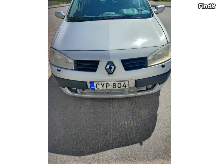 Myydään Renault