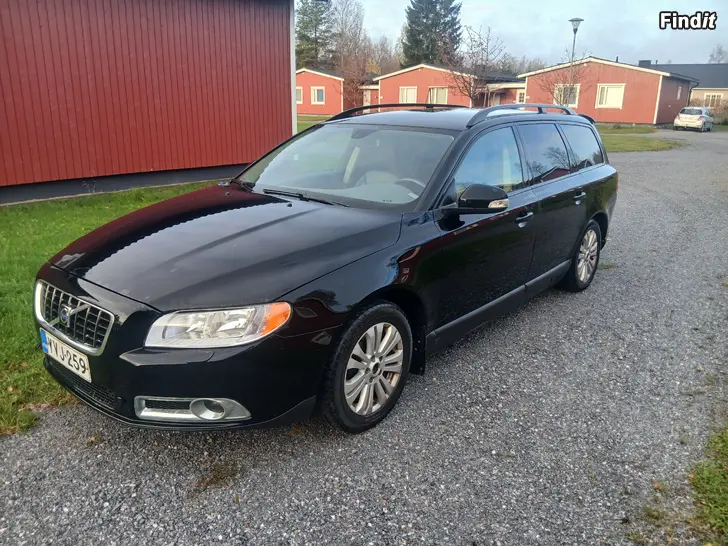 Säljes Volvo V70 2.4D - 2008