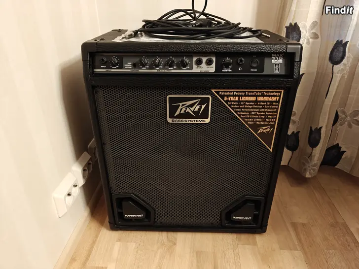 Säljes Vahvistin / Förstärkare Peavey MAX 115 BASS Amplification