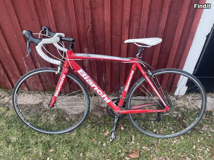 Myydään Bianchi Via Nirone 7