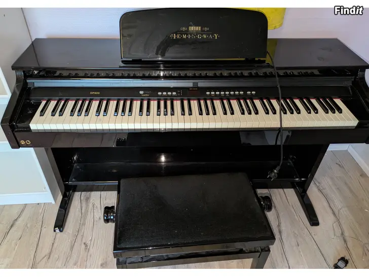Myydään Hemingway DP500 sähköpiano + jalusta ja penkki