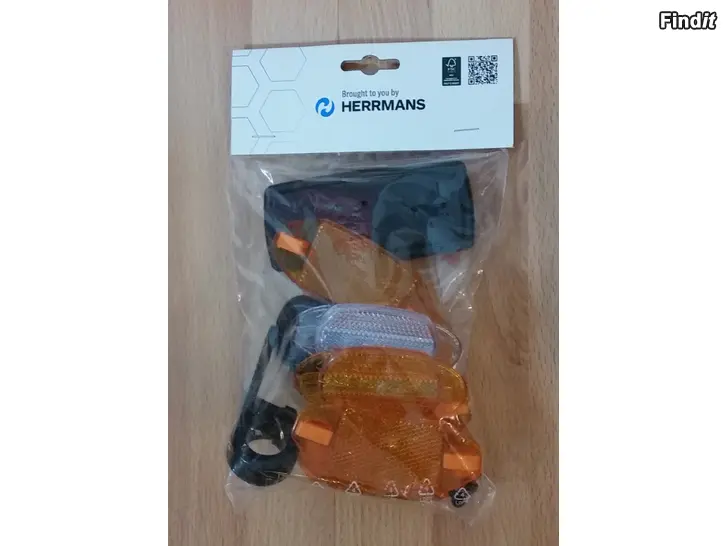 Myydään Herrmans heijastinsetti