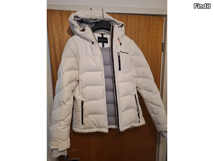 Myydään Peak Performance jackor