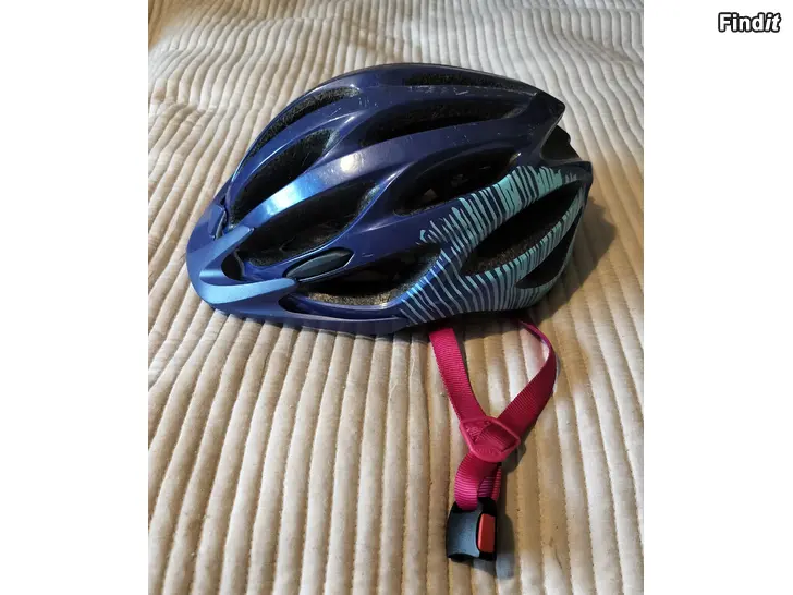 Säljes Cykelhjälm Bell MIPS
