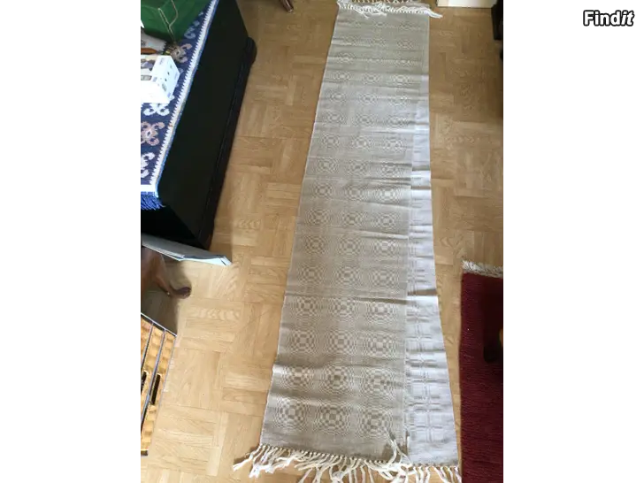Säljes Linne bordsduk