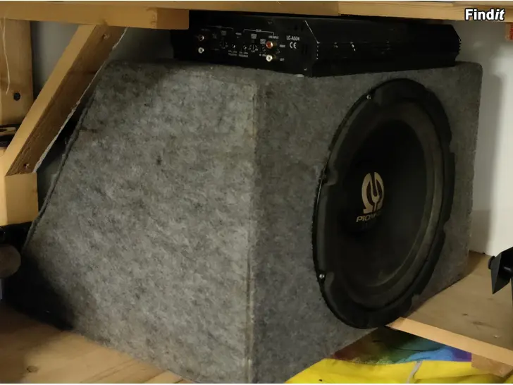 Myydään Baslåda 12 tum