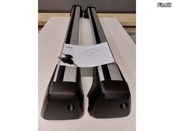 Myydään Volvo V60/V60CC mk2 OEM Kattotelineet/Takräcken vm. 2019
