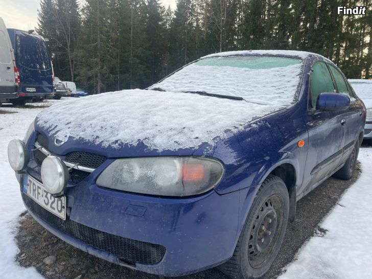 Säljes Nissan Almera  Delar-Osina