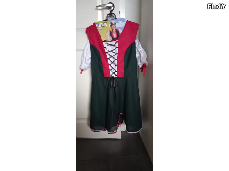 Säljes Dress till festen