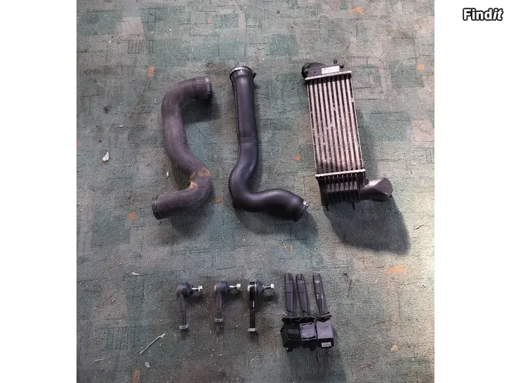 Myydään Monitoimiviiksi pyyhkijät raidetangon päät välijäähdytin ahtoputki