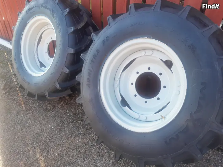 Myydään 420/70R24 VALTRAN etupyörät