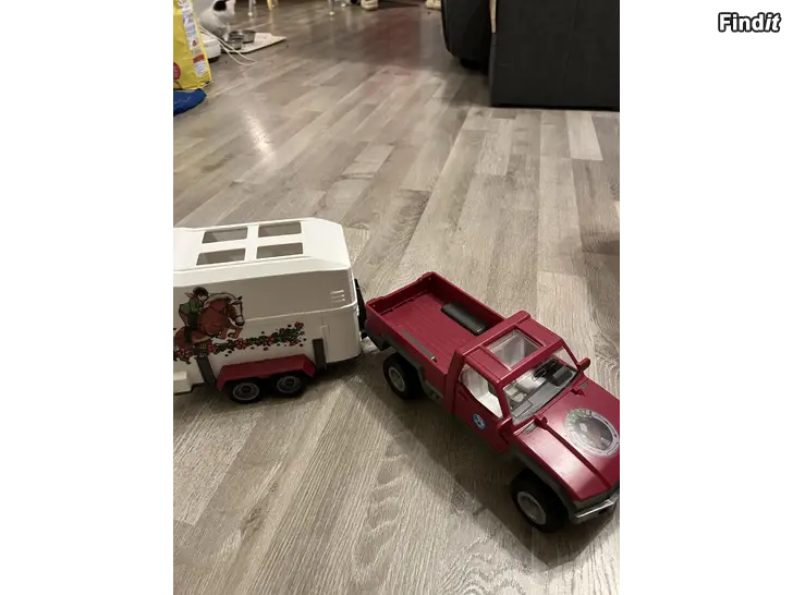 Säljes Schleich Hästbil och transport