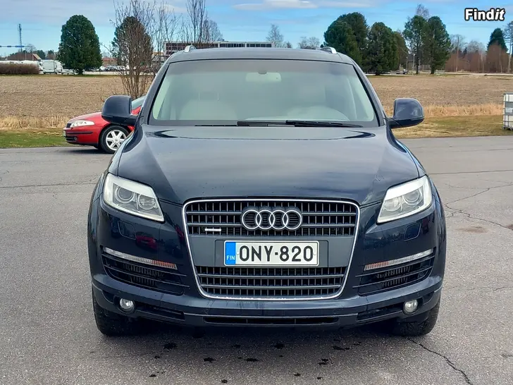 Myydään Audi Q7 Quattro 3.0 TDi Autom.171kW
