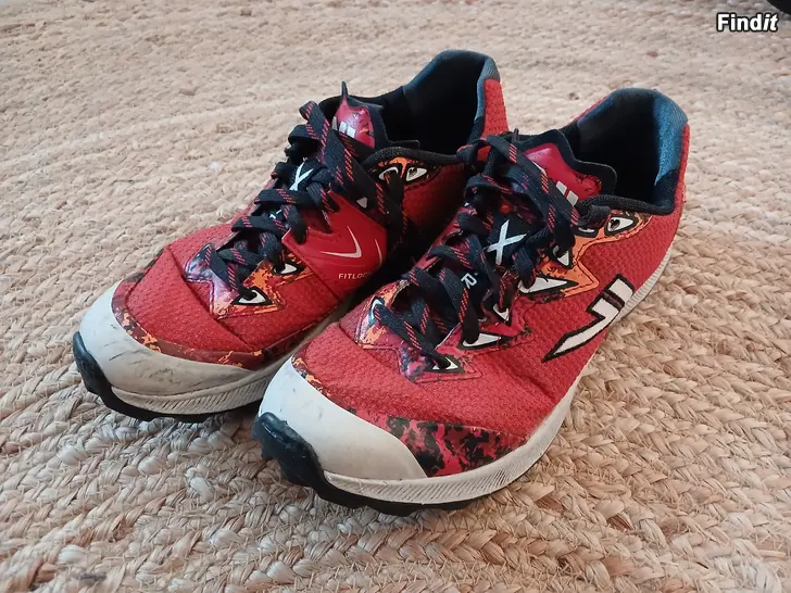 Säljes Orienteringsskor